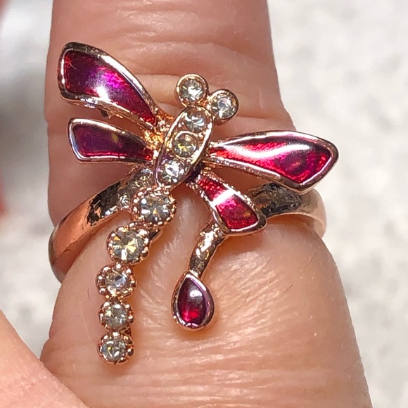 🦋Cute dragonfly ring rose gold with rhinestone-costume NWOT - Picture 5 of 11